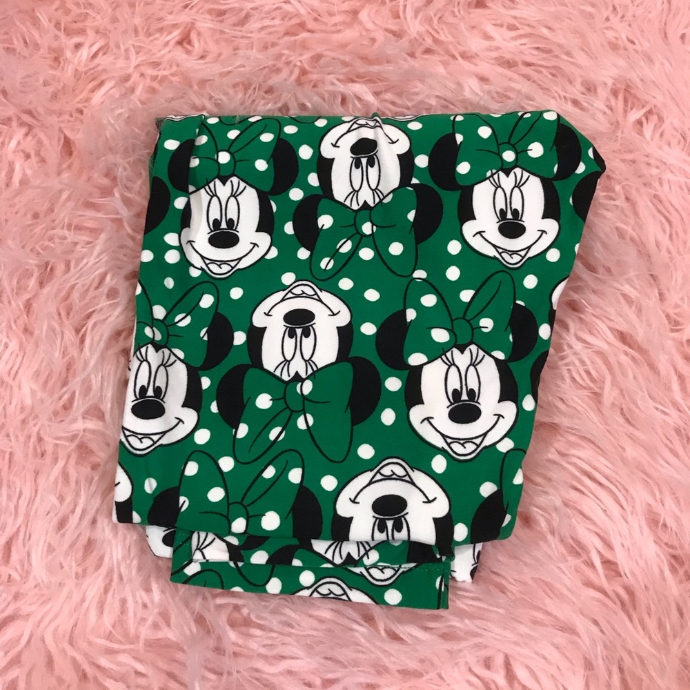 LuLaRoe NWOT Disney OS (0-10) Leggings
